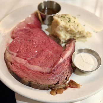 Chart House - Prime rib - Seafood Near Me - Portland, Oregon Chart House - Prime rib - Seafood Near Me - Portland, Oregon