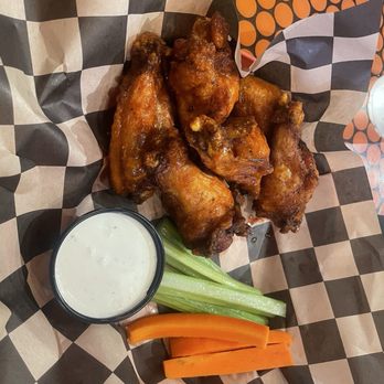 The Eastman - Buffalo wings. - New Mexican Cuisine Near Me - Pittsburgh, Pennsylvania The Eastman - Buffalo wings. - New Mexican Cuisine Near Me - Pittsburgh, Pennsylvania