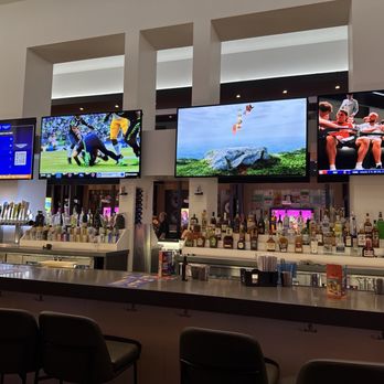 Dave & Buster's Rosemont - Arcades Near Me - Rosemont, Illinois Dave & Buster's Rosemont - Arcades Near Me - Rosemont, Illinois