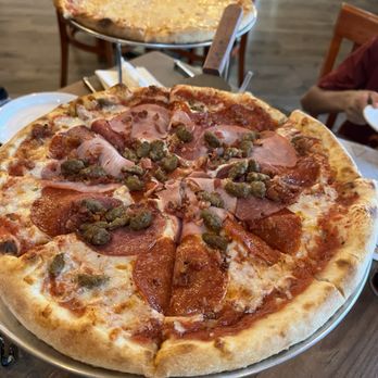 Outlaw Pizza And BBQ - Meatzaaaa - Barbeque Near Me - Cornville, Arizona Outlaw Pizza And BBQ - Meatzaaaa - Barbeque Near Me - Cornville, Arizona