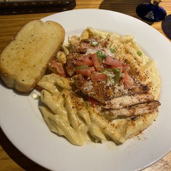 Chili's - (BOMB) Cajun chicken pasta - American Near Me - San Bruno, California