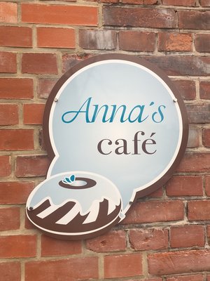 Anna's Café by null