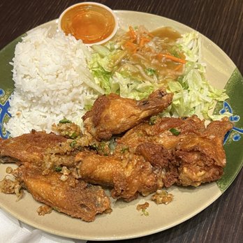 Asian Kitchen - Asian chicken wing - decent. - Asian Fusion Near Me - Brooks, California