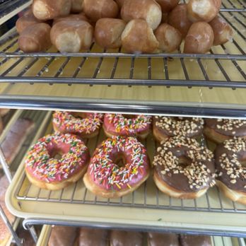 Daily Donuts - Donuts - Donuts Near Me - Walnut, California Daily Donuts - Donuts - Donuts Near Me - Walnut, California
