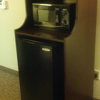 Hampton Inn Crossville - Microwave and fridge - Hotels Near Me - Crossville, Tennessee Hampton Inn Crossville - Microwave and fridge - Hotels Near Me - Crossville, Tennessee