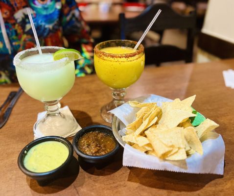 Mamacita's by null