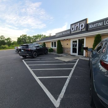 Drip Coffee House - Coffee & Tea Near Me - East Greenwich, Rhode Island