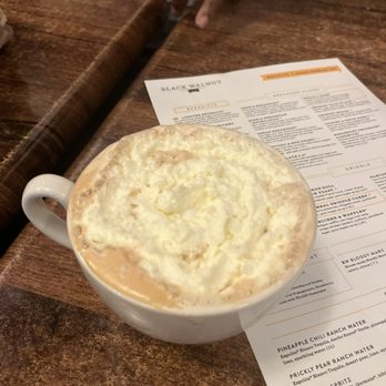 Black Walnut Café - New American Near Me - Houston, Texas