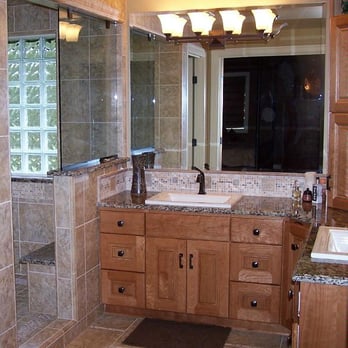 Allen & Allen Construction - a bathroom with a sink and shower - General Contractors Near Me - Winchester, Oregon Allen & Allen Construction - a bathroom with a sink and shower - General Contractors Near Me - Winchester, Oregon