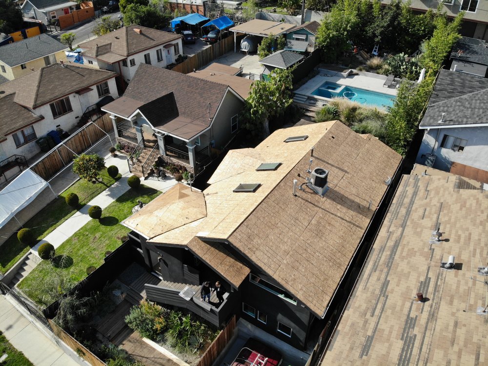 Slide of Quality Roofing Specialists