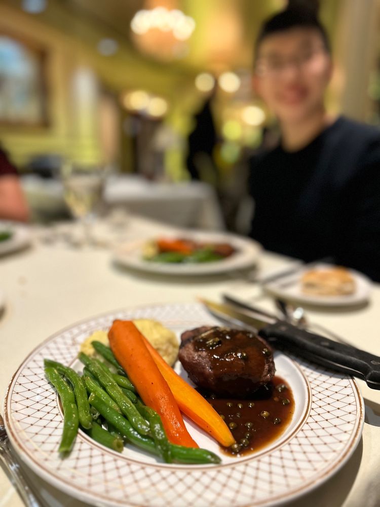 Social spots from Le Mont