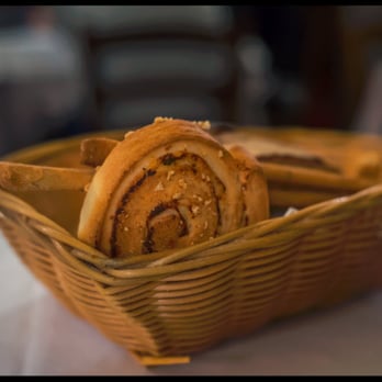 Renato e Luisa - Bread basket - Roman Near Me - Rome, RM Renato e Luisa - Bread basket - Roman Near Me - Rome, RM