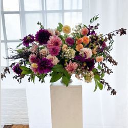 Passalongs Farm & Florist - Altar piece