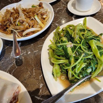 MingHin Cuisine - Stir fried On Choy - Dim Sum Near Me - Chicago, Illinois MingHin Cuisine - Stir fried On Choy - Dim Sum Near Me - Chicago, Illinois