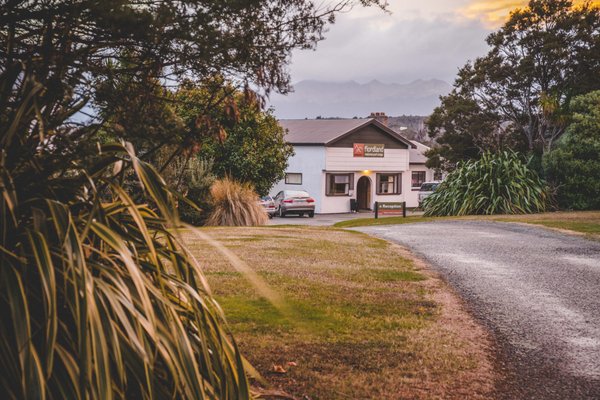 Fiordland Lodge Te Anau by null