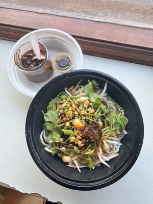 Mama's Noodle House by null