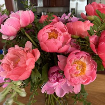 Sellwood Flower - Florists Near Me - Portland, Oregon Sellwood Flower - Florists Near Me - Portland, Oregon