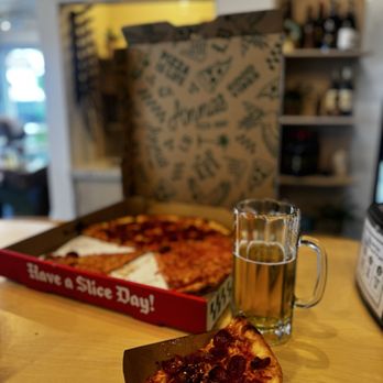 Anna’s Pizza Joint - Pizza Near Me - Long Beach, California Anna’s Pizza Joint - Pizza Near Me - Long Beach, California