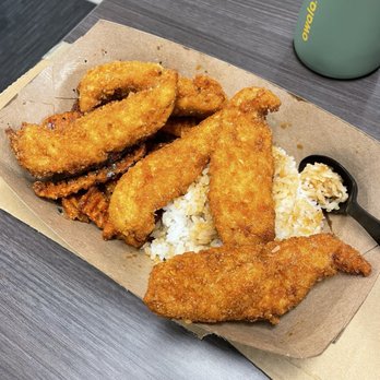 Ponko Chicken - Ponko 5 piece chicken plate w/ Sweet Fries - Asian Fusion Near Me - Atlanta, Georgia Ponko Chicken - Ponko 5 piece chicken plate w/ Sweet Fries - Asian Fusion Near Me - Atlanta, Georgia