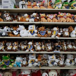Double Discount Store - Graduation gifts