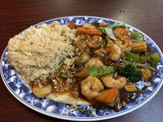 Dragon Wok by null