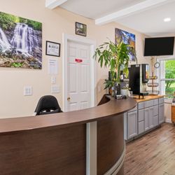 Valley Inn