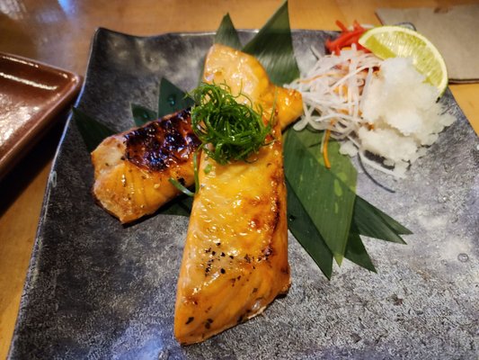 Shoku Izakaya by null