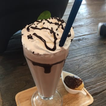 Cafe Maji - Even their chocolate shakes come with free cream puff with chocolate! How awesome is that??? - Coffee & Tea Near Me - Artesia, California