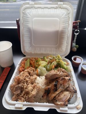 Roxy's Island Grill by null