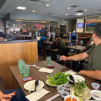 PT Eatery - Still waiting 50min for food with now empty restaurant. - Vietnamese Near Me - San Diego, California