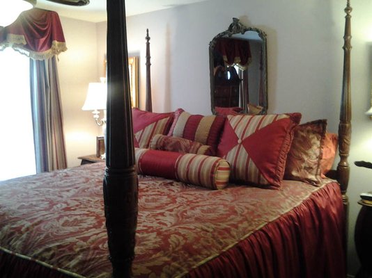Cushions, Pillows & Bolsters - Upgrade Your Comfort with Custom Cushions, Pillows & Bolsters!
Perfect support, stylish designs, and plush comfort—tailored just for you.
Endless options. Premium materials. Free design advice!

Refresh your space today!