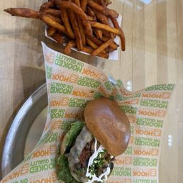 Mushroom Burger and Sweet Potato Fries Mushroom Burger and Sweet Potato Fries