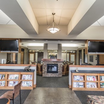Flucke & Associates Dentistry - Comfortable Reception Area - Cosmetic Dentists Near Me - Lee's Summit, Missouri Flucke & Associates Dentistry - Comfortable Reception Area - Cosmetic Dentists Near Me - Lee's Summit, Missouri
