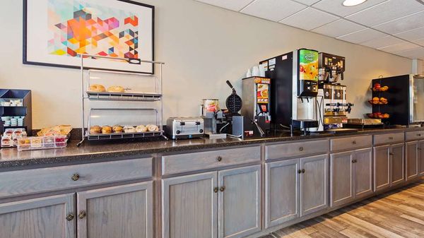 Best Western Nittany Inn Milroy by null