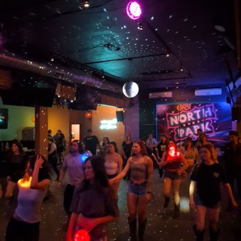 U-31 - Line Dancing - Dance Clubs Near Me - San Diego, California U-31 - Line Dancing - Dance Clubs Near Me - San Diego, California