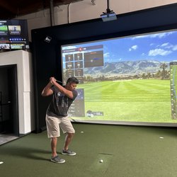 Golfstix Studio - Nice big screen