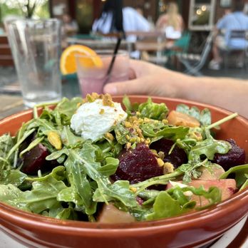 Kid Cashew - Beet and arugula salad with goat cheese + pistachio - Mediterranean Near Me - Charlotte, North Carolina