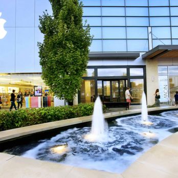 Town Center Plaza - Shopping Centers Near Me - Leawood, Kansas Town Center Plaza - Shopping Centers Near Me - Leawood, Kansas