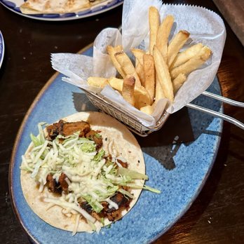 Uno Mas Mexican Cantina - Chicken Taco - Mexican Near Me - Longwood, Florida