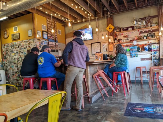 Hopping Gnome Brewing Company by null