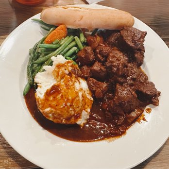 Gaston's Bistro - Beef Bourguignon - French Near Me - Orland Park, Illinois Gaston's Bistro - Beef Bourguignon - French Near Me - Orland Park, Illinois