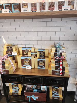Hoffman's Chocolates by null