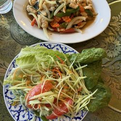 Bangkok Spice - Papaya salad and Spicy Basil