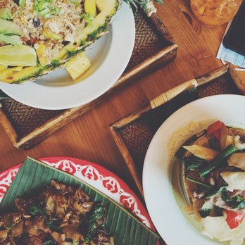 Boran - 3. Pineapple Fried Rice, coconut curry - Thai Near Me - Brooklyn, New York