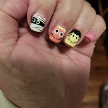 Cindy's Nails - Nail Salons Near Me - Longview, Washington