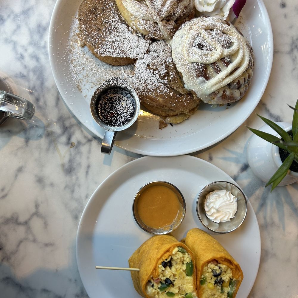 The Hen - Cinnamon roll French toast, breakfast burrito - Breakfast & Brunch Near Me - Ann Arbor, Michigan The Hen - Cinnamon roll French toast, breakfast burrito - Breakfast & Brunch Near Me - Ann Arbor, Michigan