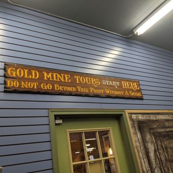 Big Thunder Gold Mine - Tour starting point - Tours Near Me - Keystone, South Dakota Big Thunder Gold Mine - Tour starting point - Tours Near Me - Keystone, South Dakota