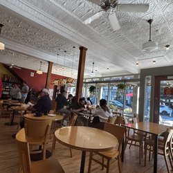 Presti's Bakery