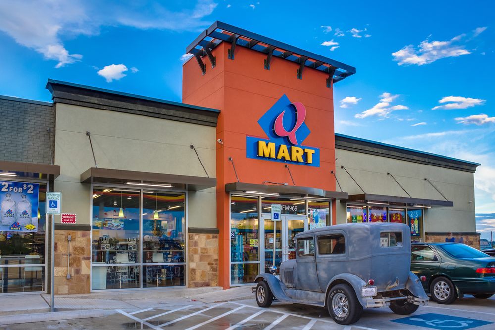 QMart Logo