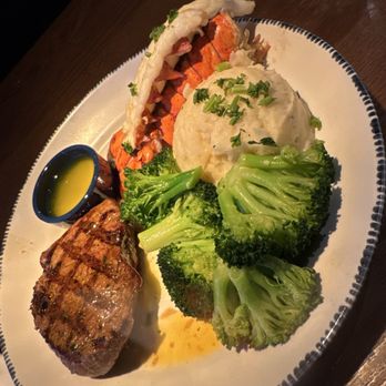 Red Lobster - Surf & Turf - Seafood Near Me - Humble, Texas Red Lobster - Surf & Turf - Seafood Near Me - Humble, Texas